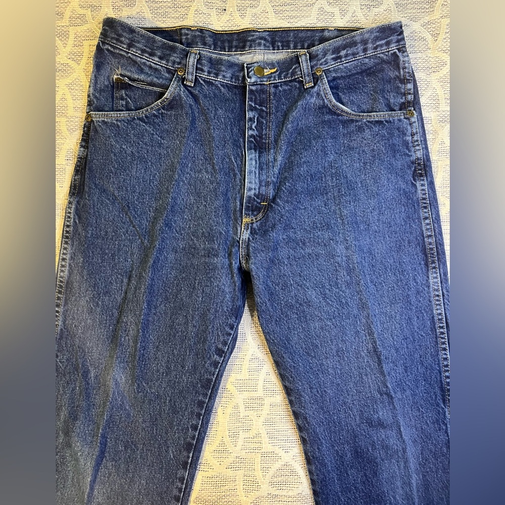 36/34 Wrangler Men’s Classic Blue Denim Jeans